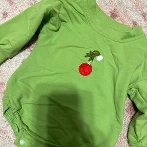 Long sleeve grinch bubble with buttons. Size 70. 6-12months.
